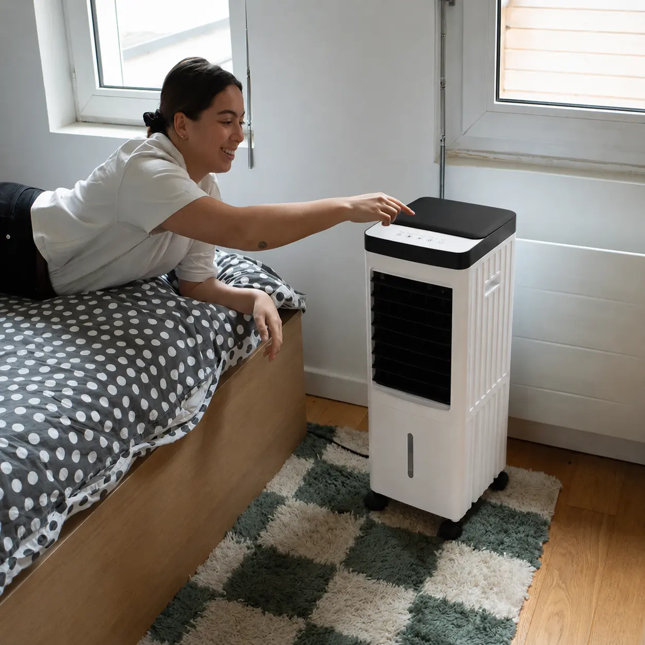 VentCool Polara — control desde la cama con mando a distancia o pantalla LCD